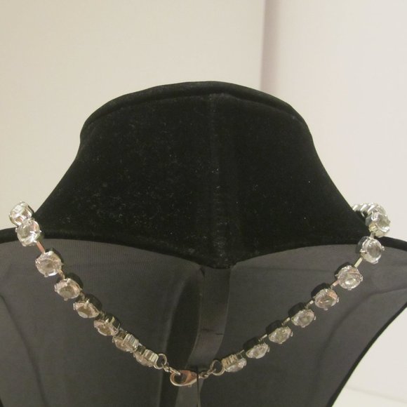 Long BOLD Rhinestone Chain Statement Necklace EUC - Picture 13 of 13